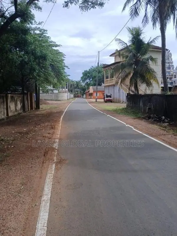 Land for Sale – Columbuthurai