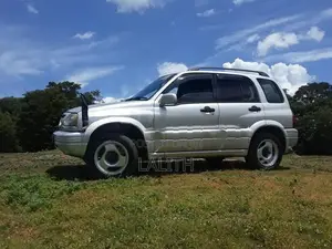Suzuki Grand Vitara 1999