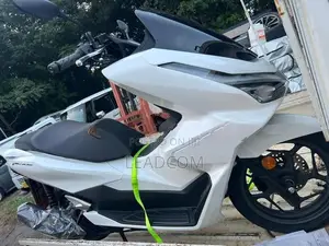 Honda PCX160 2025
