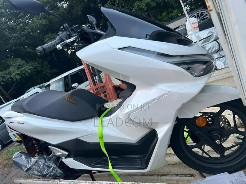 Honda PCX160 2025
