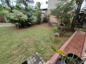 18.5 Hihg Recidence Land for Sale Nugegoda Jubilee Post City