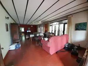 18.5 Hihg Recidence Land for Sale Nugegoda Jubilee Post City