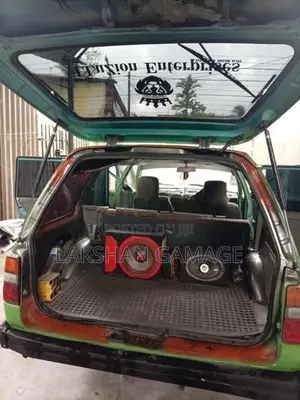 Nissan AD Wagon 1987