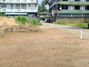 Strategic Commercial Land for Sale kaduwela