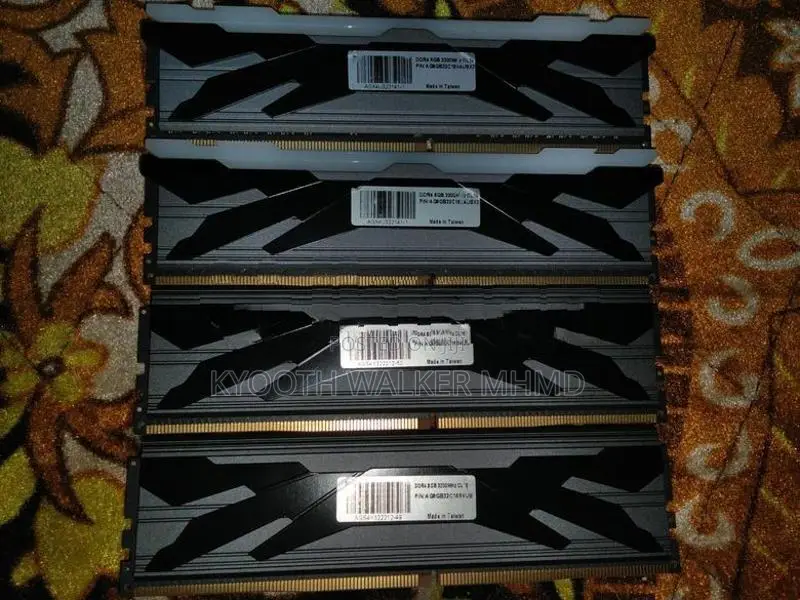 DDR 4 8x4 32GB 3200mhz Ram