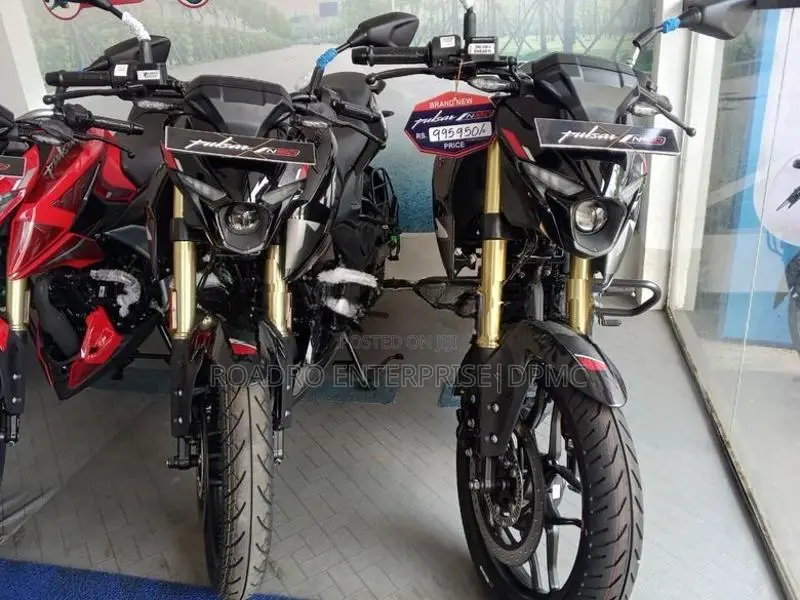 Bajaj Pulsar N160 Premium USD New 2026