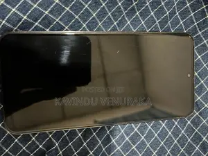 Samsung Galaxy S22 (Used)