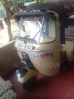 Bajaj RE 1996