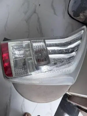 Toyota Prius 30 Tail Light