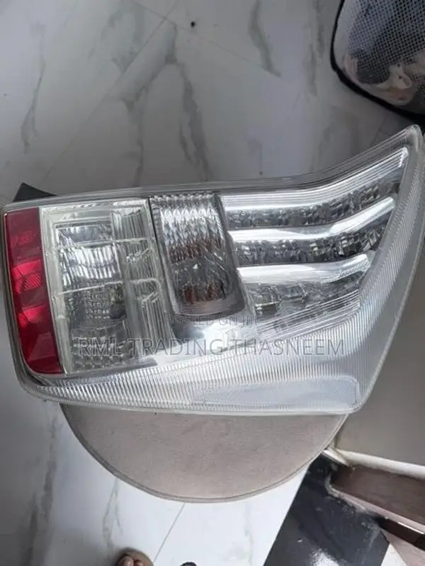 Toyota Prius 30 Tail Light