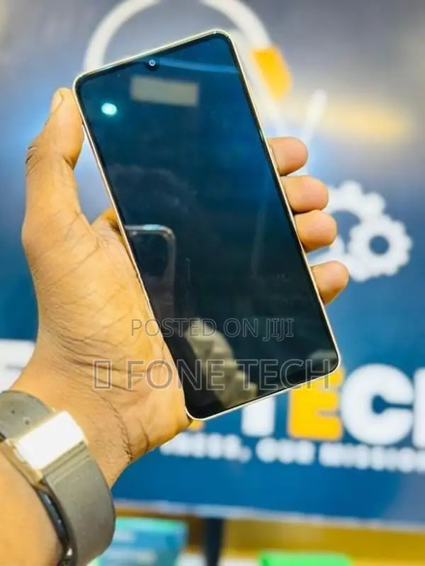 Samsung Galaxy A33 5G 8GB 128GB (Used)