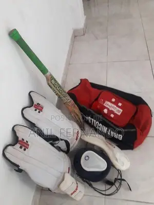 Cricket Equipment Set
