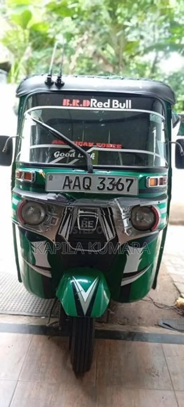 Bajaj RE Three Wheeler 2014