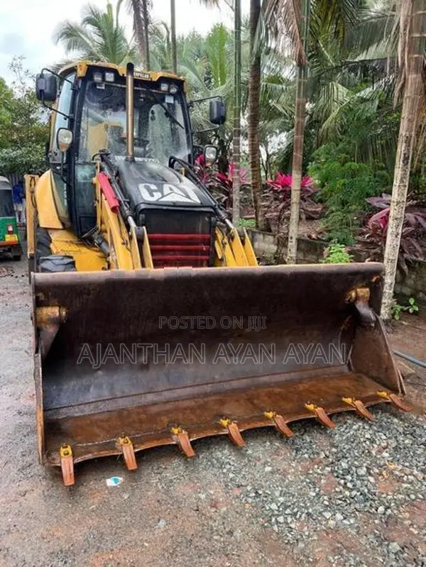 CAT 428E 2012