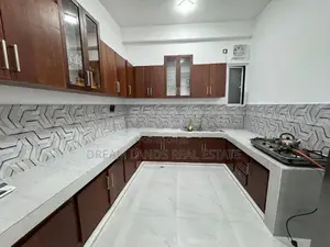 Brand new 2nd floor for rent Dehiwela