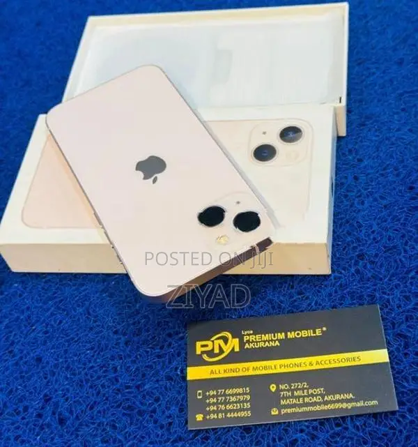 Apple iPhone 13 256GB (Used)