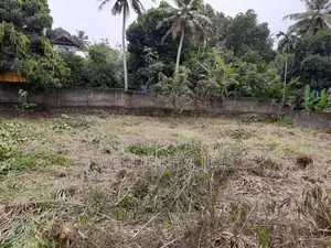 68 Perch Land for Sale in Kadawatha