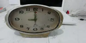 Vintage Chinese Oval Desk Clock