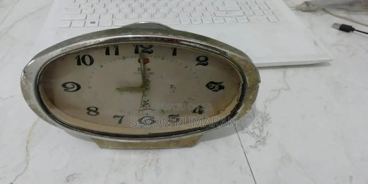 Vintage Chinese Oval Desk Clock