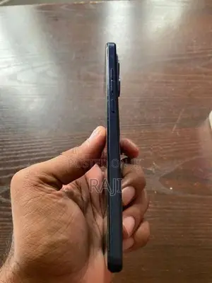 Moto G84 5G (Used)