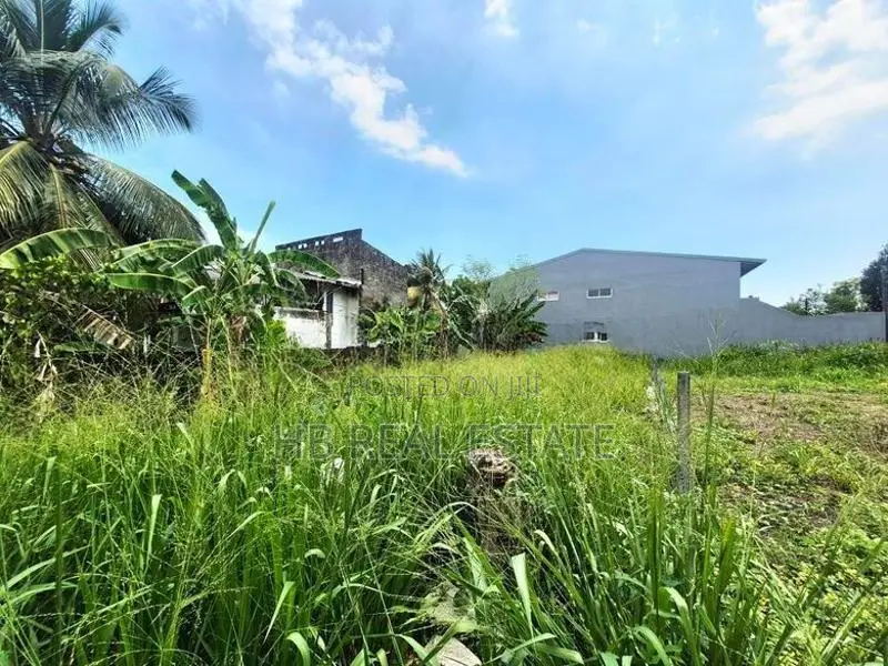 10.28 Perches Residential Bare Land For Sale Kottawa