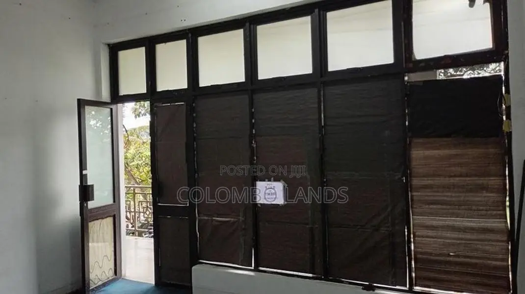 Office for Sale in Rajagiriya (Welikada Plaza Building)