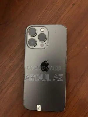 Apple iPhone 13 Pro (Used)