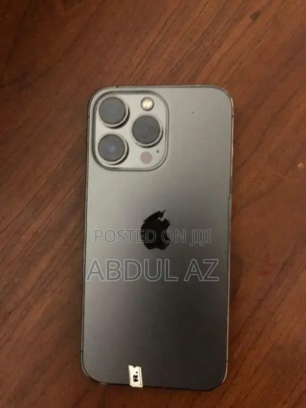 Apple iPhone 13 Pro (Used)