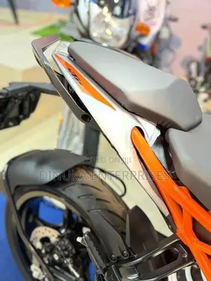 KTM Duke 160 2026