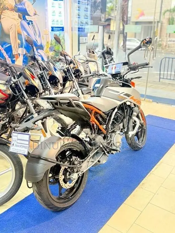 KTM Duke 160 2026