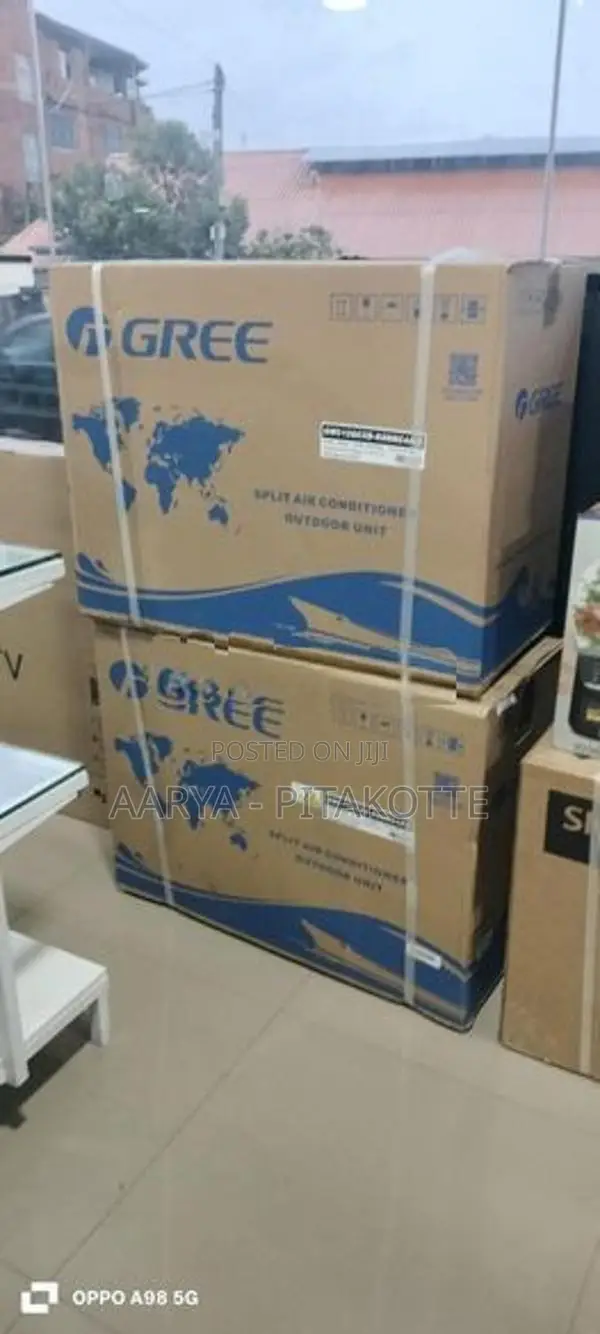 Gree Air Conditioner 12000BTU. - Non inverter