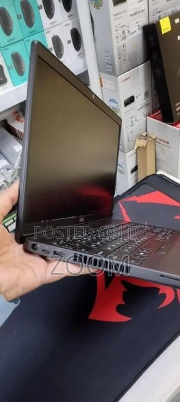 Dell Latitude 5500 8GB/256GB Laptop