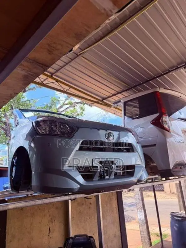 Daihatsu Mira Face Cut