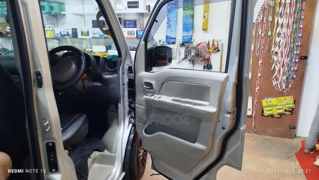 Suzuki Every Da17 Power Shutters