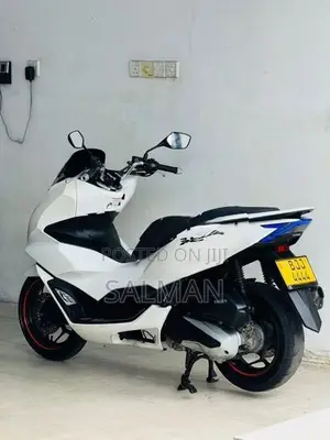 Honda PCX160 2023