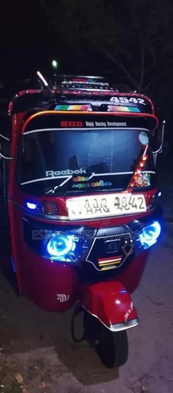 Bajaj RE 2014