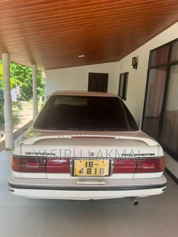 Toyota Sprinter 1990