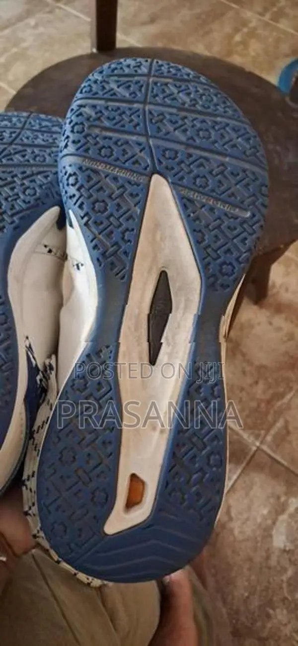 Batminton Shoes