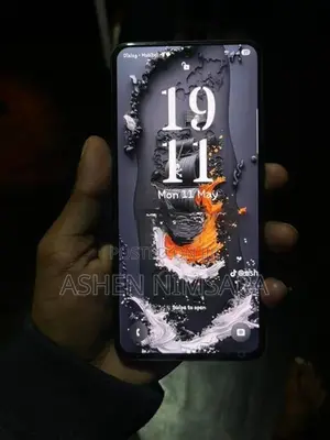 Samsung Galaxy S21 FE (Used)