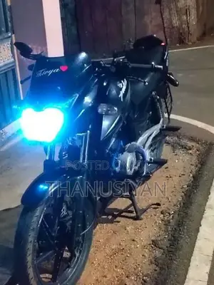 Bajaj Pulsar 180 2017