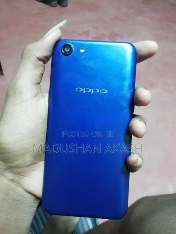 Oppo A83 (Used)