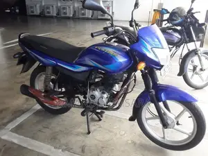 Bajaj Platina 2017