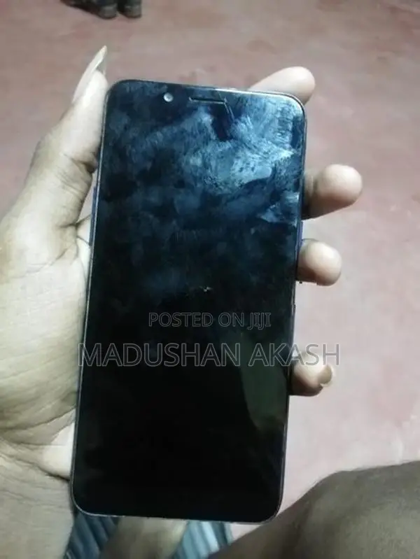 Oppo A83 (Used)