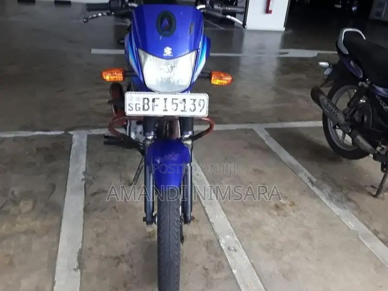 Bajaj Platina 2017