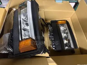 Land Cruiser Prado LC250 Square Head Lights