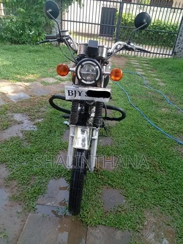 Senaro GN 125 2025