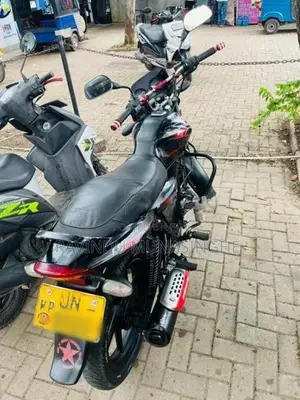 Bajaj Discover 135 2008