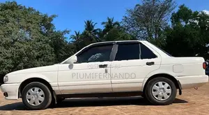 Nissan Sunny 1990