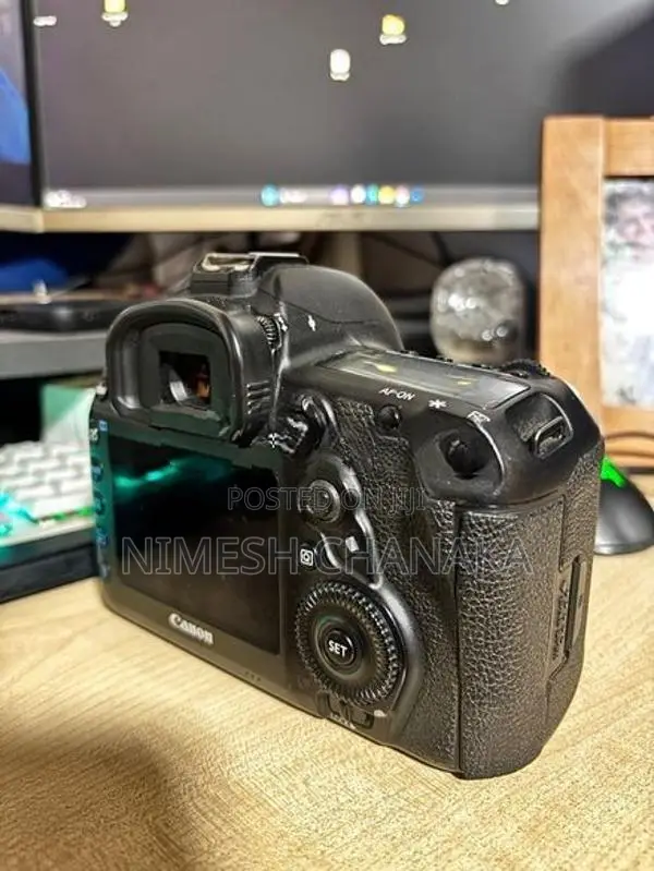 Canon 5D Mark IV