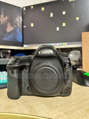 Canon 5D Mark IV